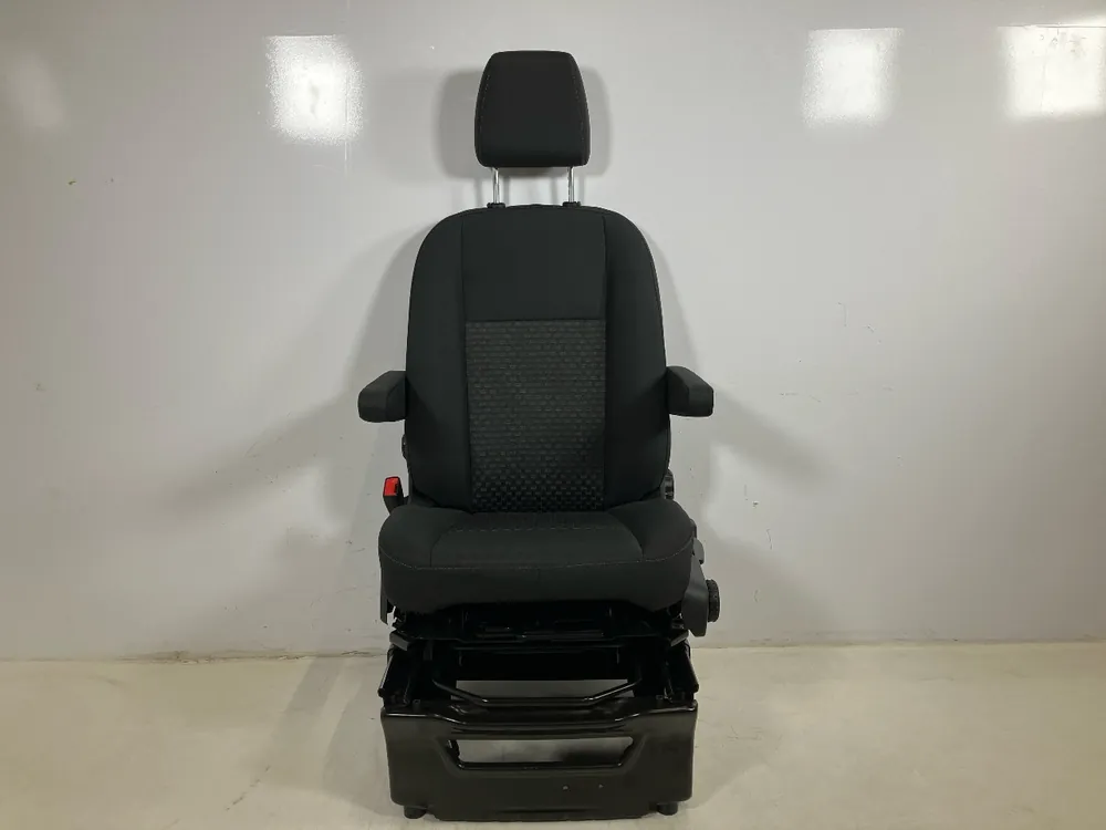 Neue Ware Sitz links vorne FORD Transit V363 Pritsche/Fahrgestell (FED, FFD) 2.0 TDCi 125 kW 170 PS (03.2016-> )
