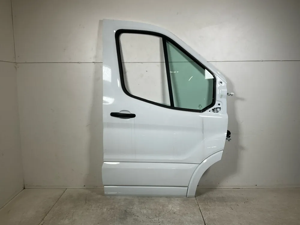 Jetzt Kaufen Tür rechts vorne FORD Transit V363 Pritsche/Fahrgestell (FED, FFD) 2.0 TDCi 125 kW 170 PS (03.2016-> )
